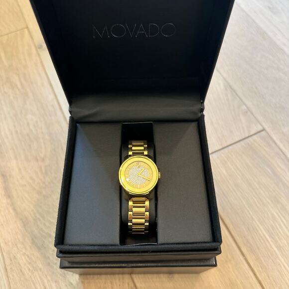 Movado BOLD Women's Stainless Steel Gold Tone Watch Roman Analog - Picture 9 of 9